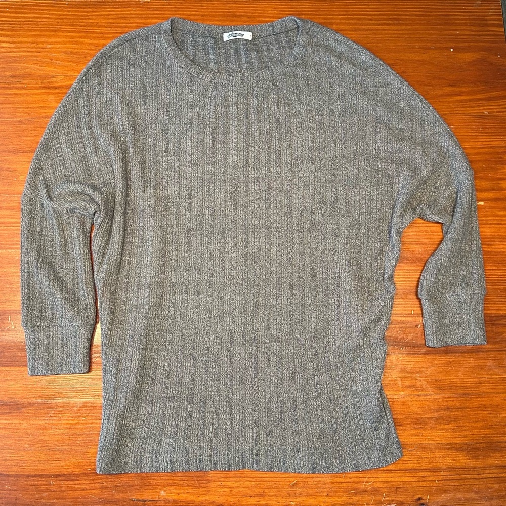 Styleword Gray Ribbed Knit Top - Small